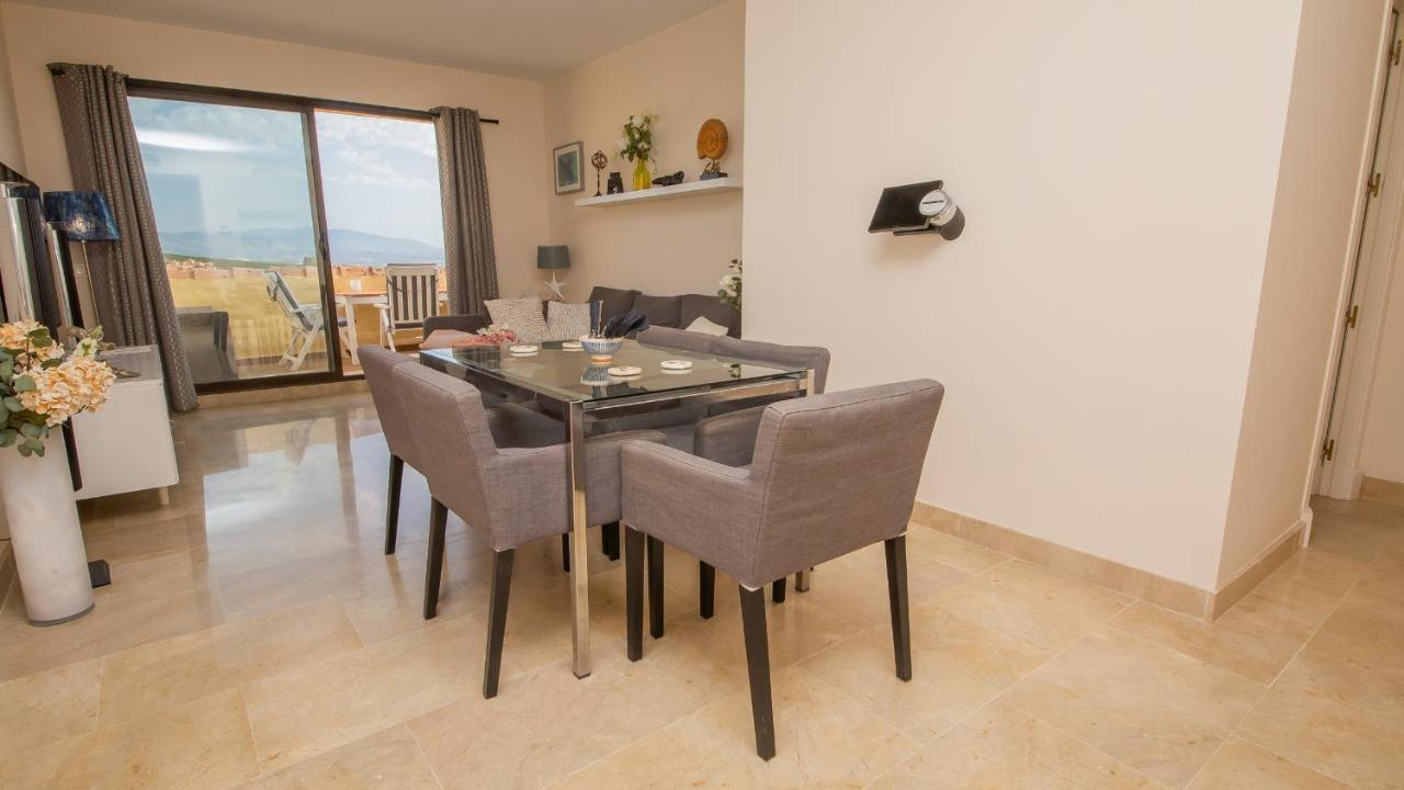 Duquesa Village 16,62,32 مانيلفا المظهر الخارجي الصورة