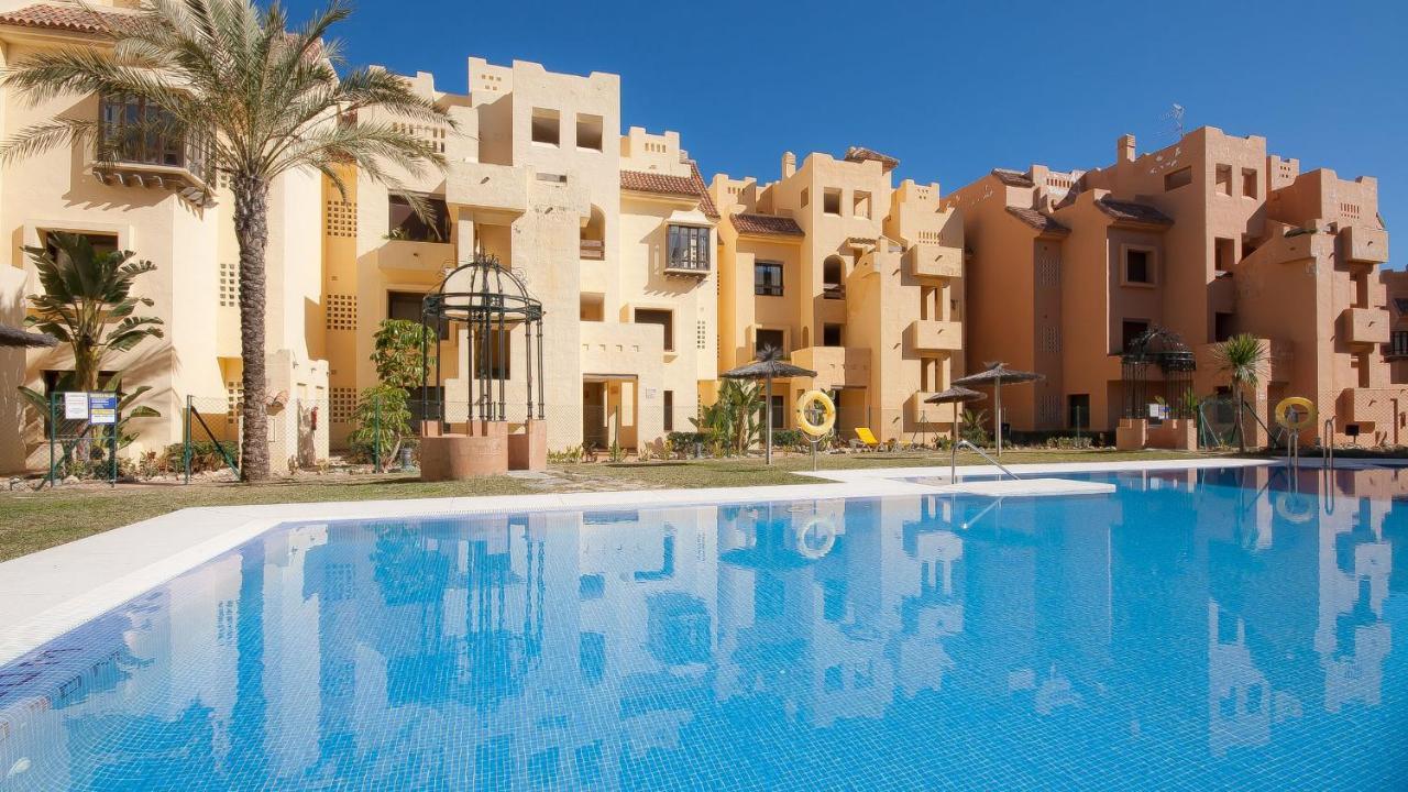 Duquesa Village 16,62,32 مانيلفا المظهر الخارجي الصورة