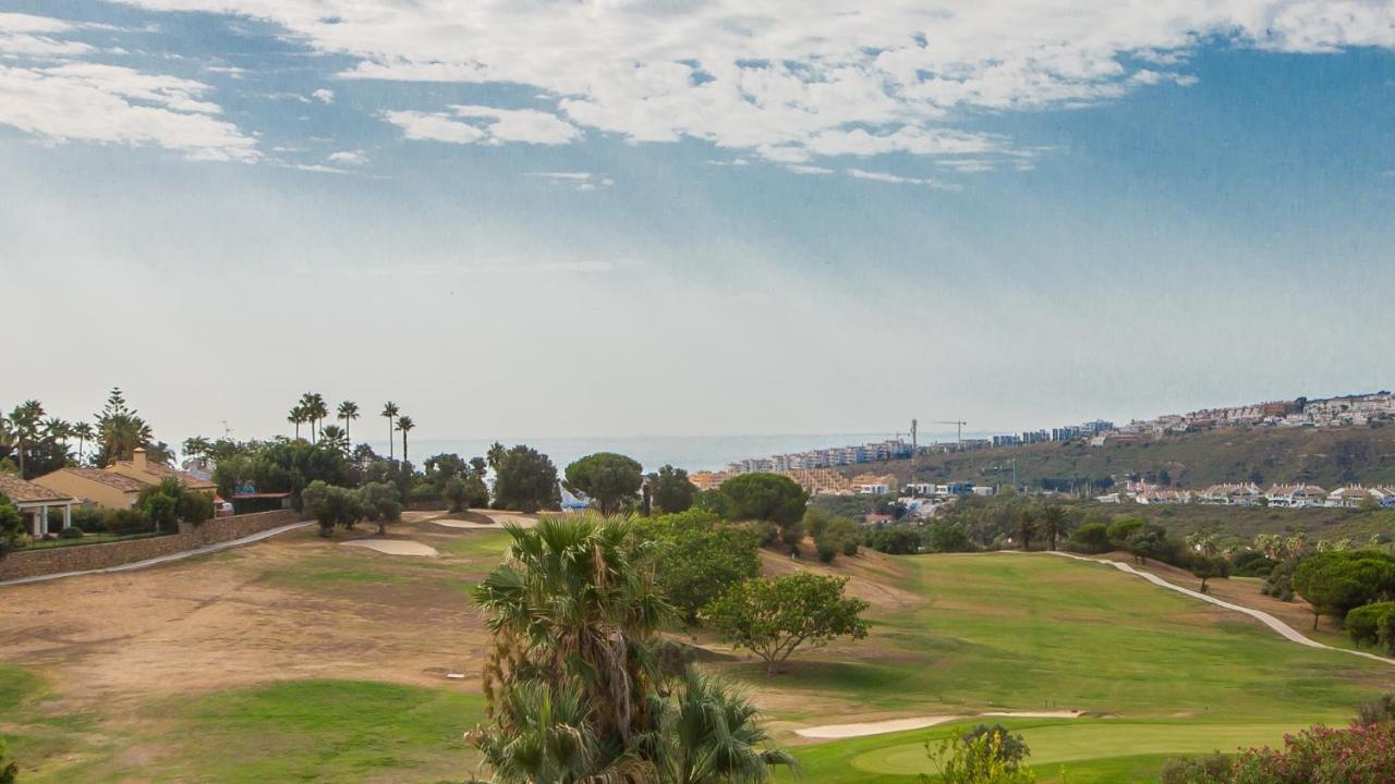 Duquesa Village 16,62,32 مانيلفا المظهر الخارجي الصورة